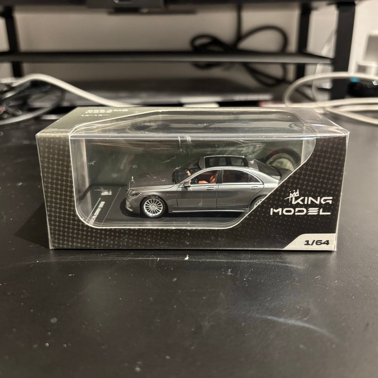 King Model 1:64 Mercedes-Benz S-Class W222 AMG S65L V12 Long Wheel Base Titanium Grey Limited 999 Pieces
