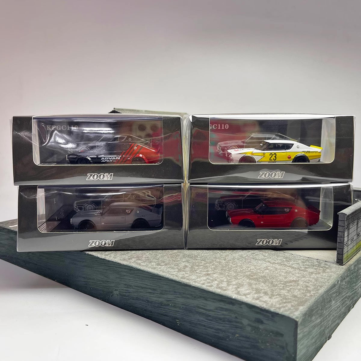 Zoom 1/64 Nissan Skyline 2000GT-R KPGC110 LBWK Liberty Walk Wide Body Grey