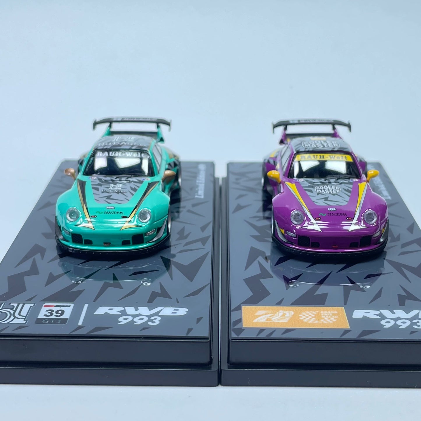 Motokit 1:64 RWB 993 #23 Hub Auto Green Livery