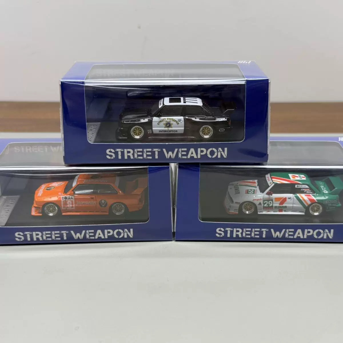 Street Weapon 1:64 BMW M3 E30 Live to Offend LTO Custom 7-11 Seven Eleven