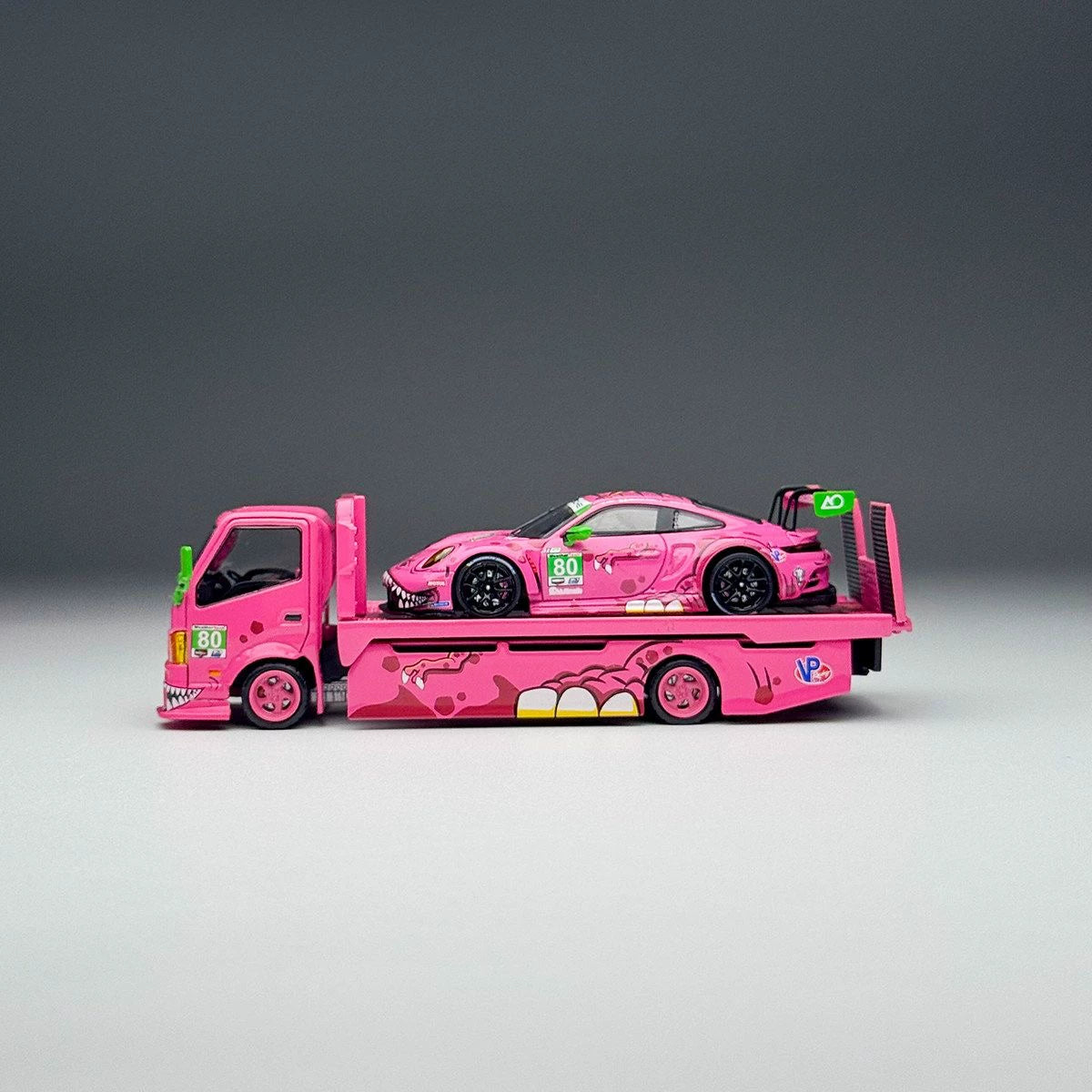Top Lux X Star Race 1:64 H300 Rollback Tow Truck Extendable Flat Bed + 911 GT3 R Tyrannosaurus Roxy Pink (Full Set)