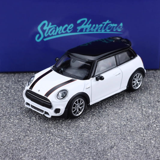 Stance Hunters 1/64 Mini Cooper F56 JCW John Cooper Works White