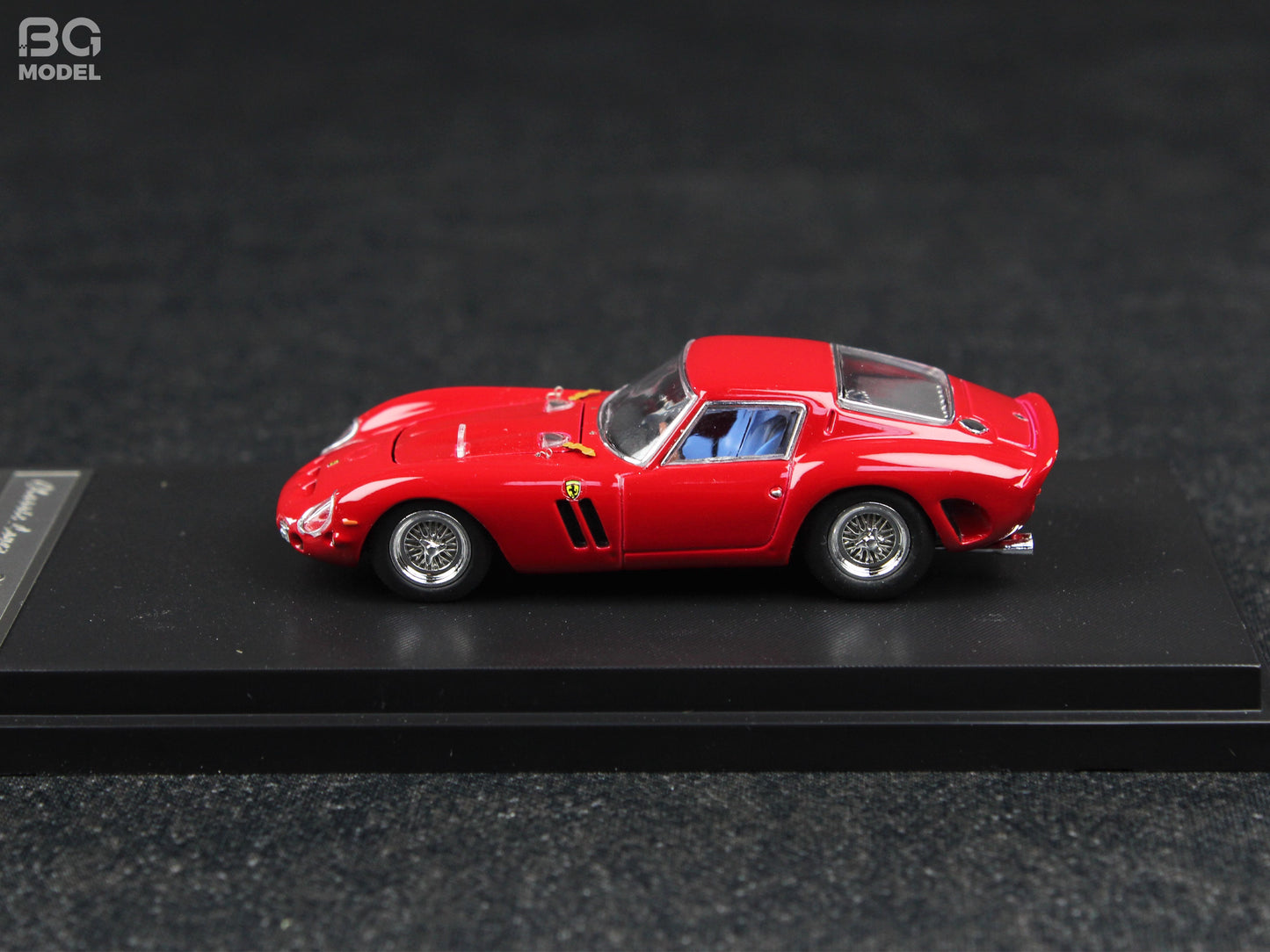 Classic Lover 1:64 Ferrari 250 GTO Red Openable Front Hood Detailed Engine Limited 999 Pieces