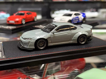 Street Weapon 1:64 Nissan Sliver S15 Rocket Bunny Cement Grey