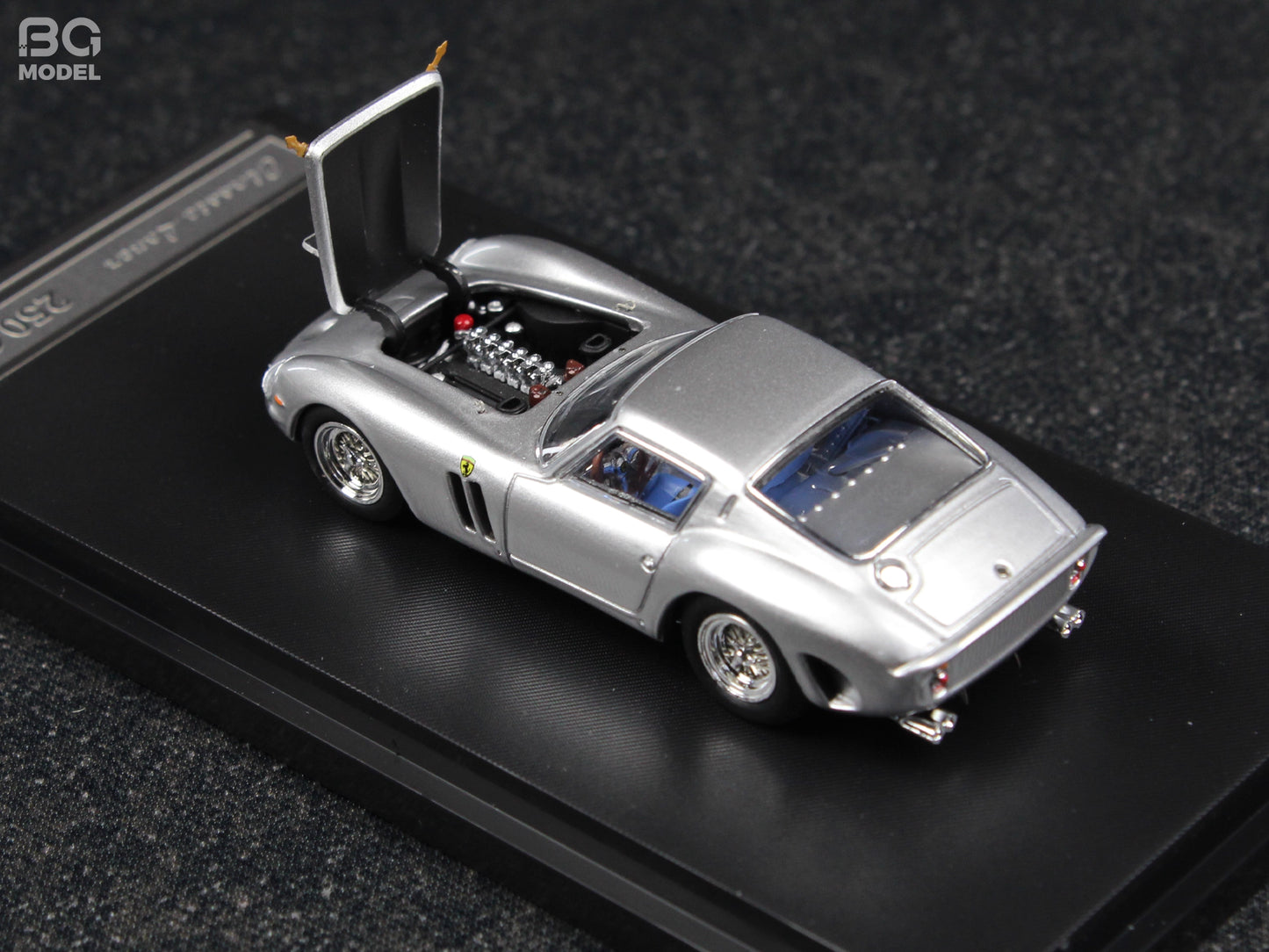 Classic Lover 1:64 Ferrari 250 GTO Silver Openable Front Hood Detailed Engine Limited 999 Pieces