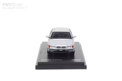 AR Box 1:64 BMW 7 Series Mk3 E38 750iL Silver BMW Official Licensed