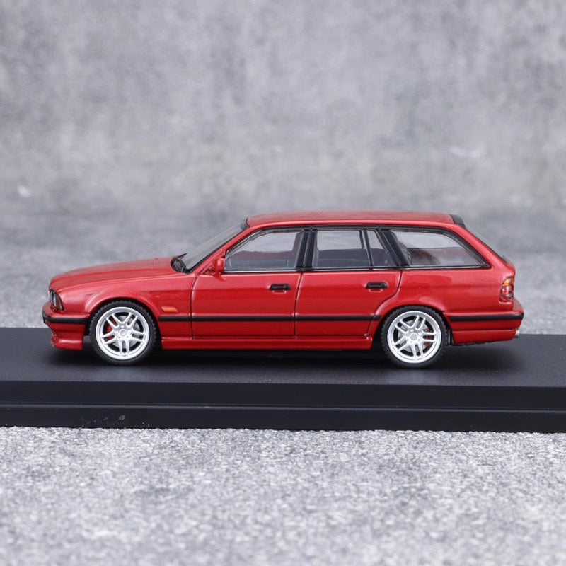 Mortal BMW 5 Series E34 Wagon Rose Red Ordinary Stance Openable Front Hood Detailed Engine Limited 799 Pieces