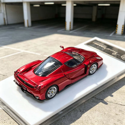 HG 1:64 Enzo Metallic Red