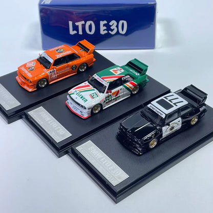 Street Weapon 1:64 BMW M3 E30 Live to Offend LTO Custom Police Car