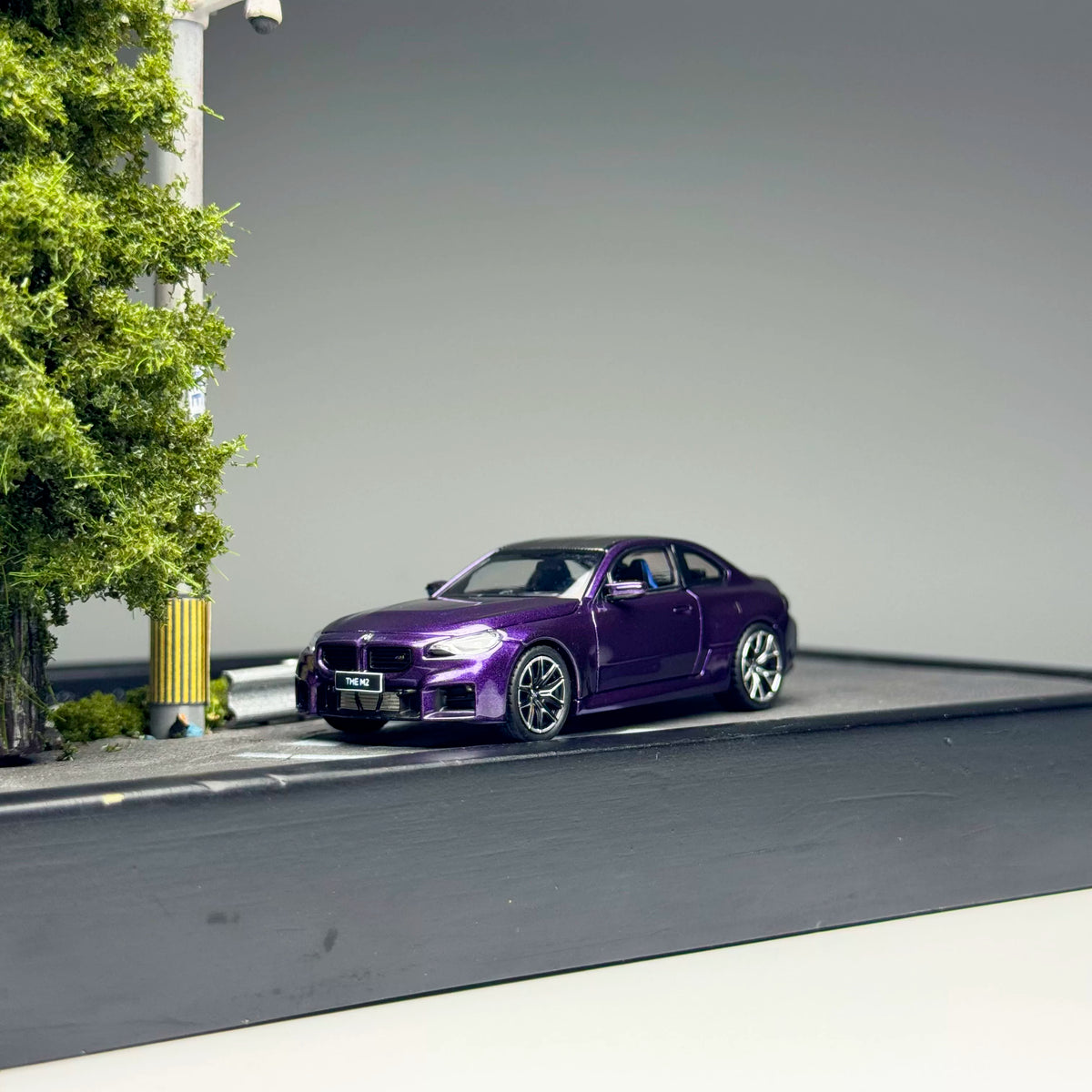 Howie Model 1:64 M2 G87 Dawn Purple