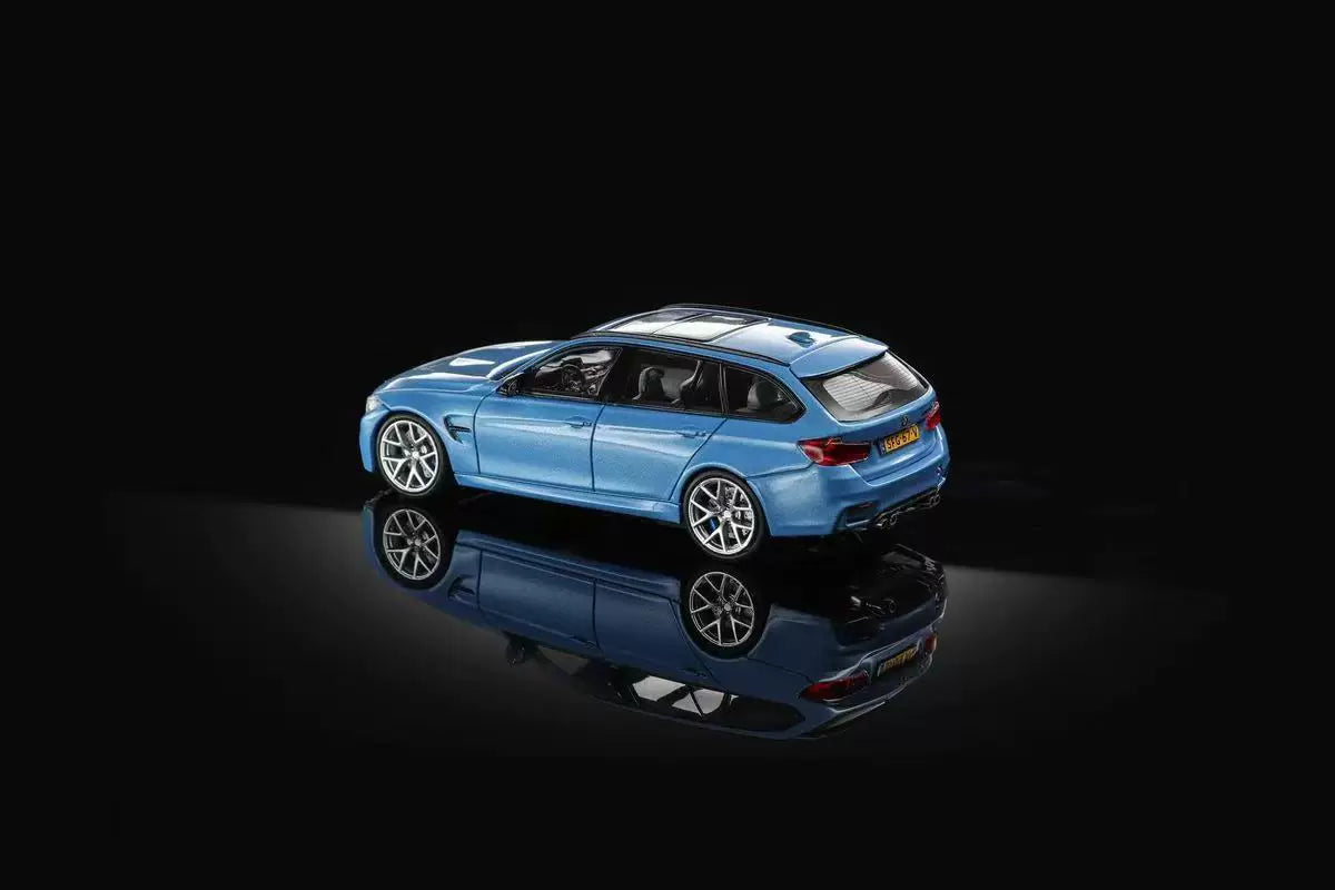 Mortal 1:64 M3 F81 CS Touring Wagon Abu Dhabi Blue in Premium Box Packaging