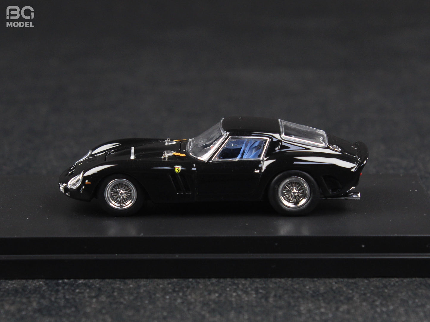 Classic Lover 1:64 Ferrari 250 GTO Pearl Black Openable Front Hood Detailed Engine Limited 999 Pieces