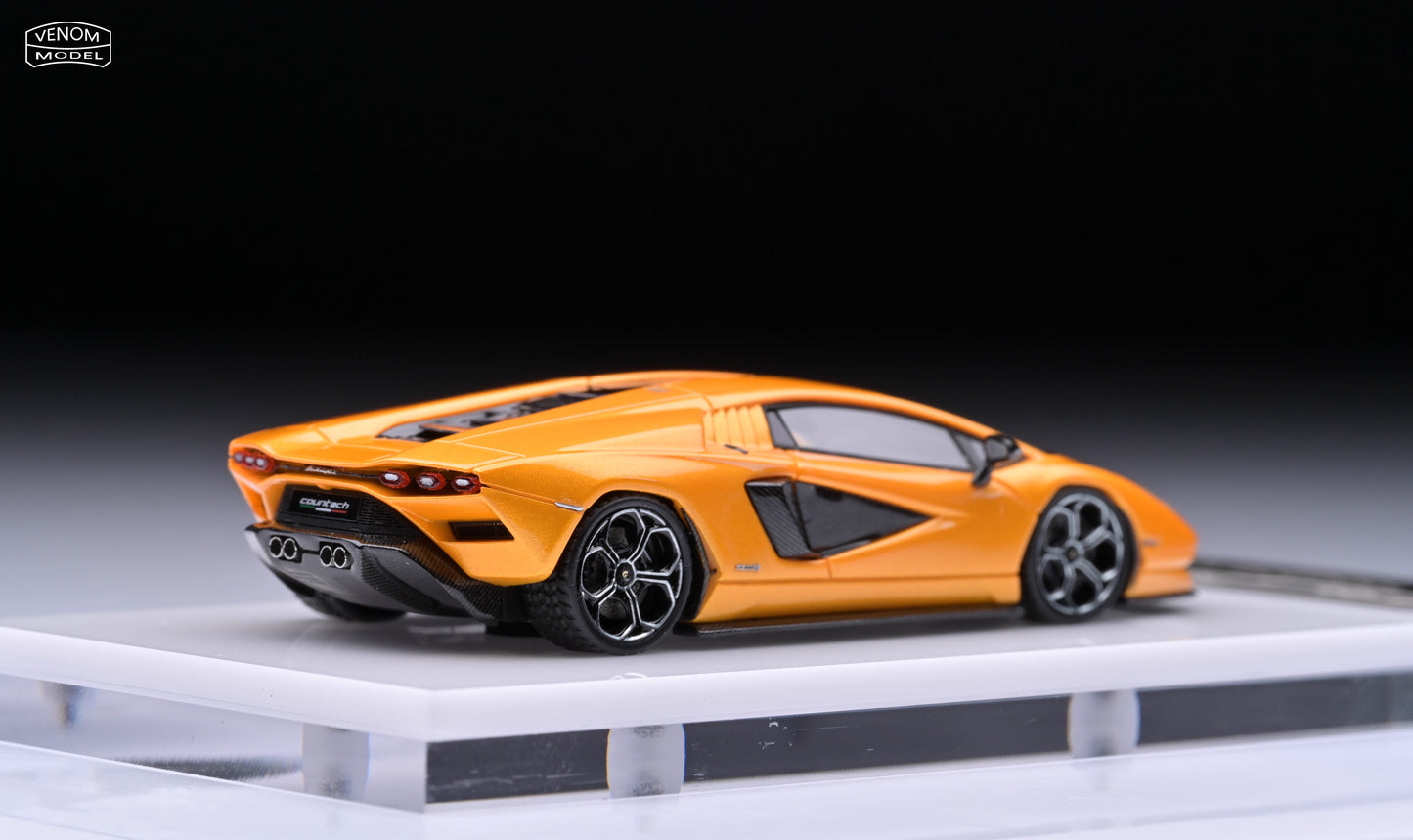 [Premium Resin Model] FuelMe Neo 1:64 Lamborghini Countach LPI 800-4 Arancio Aten Orange