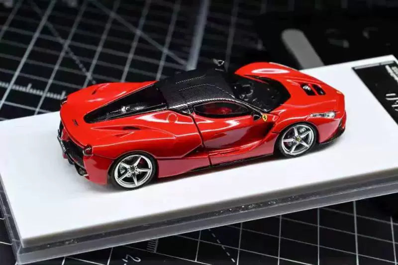 Street Buster 1:64 LaFerrari F150 Coupe Hard Top Rosso Corsa Standard Red Openable Rear Hood Detailed Engine