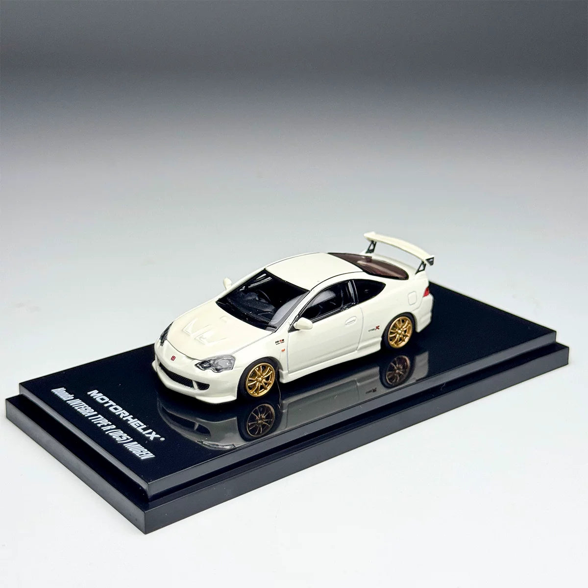 Motorhelix 1:64 Honda Mugen Integra Type-R DC5 championship White Openable Front Hood Detailed Engine - Honda & Mugen Duel Official Licensed