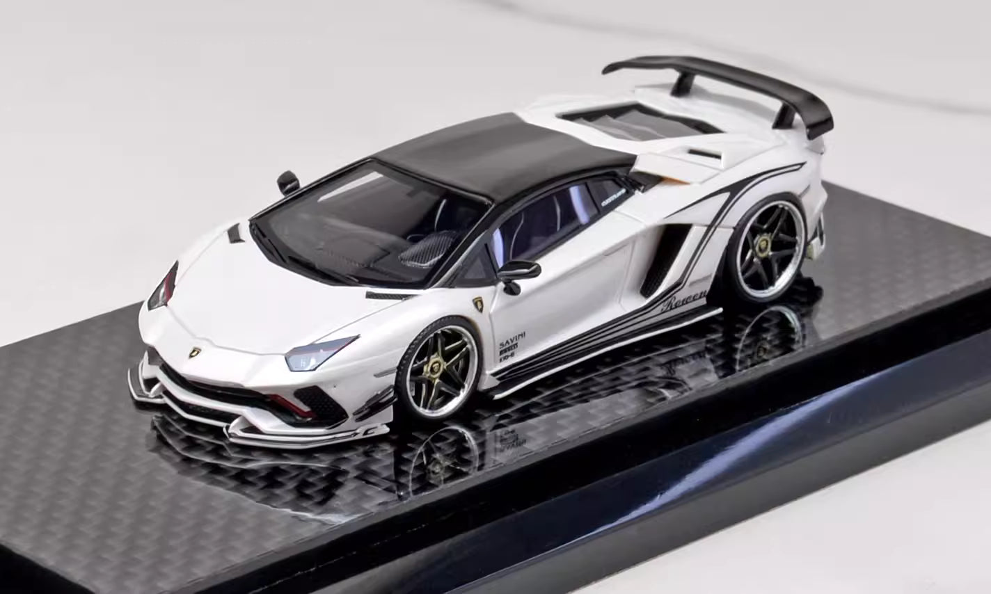 [Premium Resin Model] YM Model 1:64 Lamborghini Rowen Aventador S LP740-4 White with Black Top in Carbon Base Limited 299 Pieces