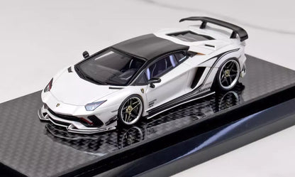 [Premium Resin Model] YM Model 1:64 Lamborghini Rowen Aventador S LP740-4 White with Black Top in Carbon Base Limited 299 Pieces