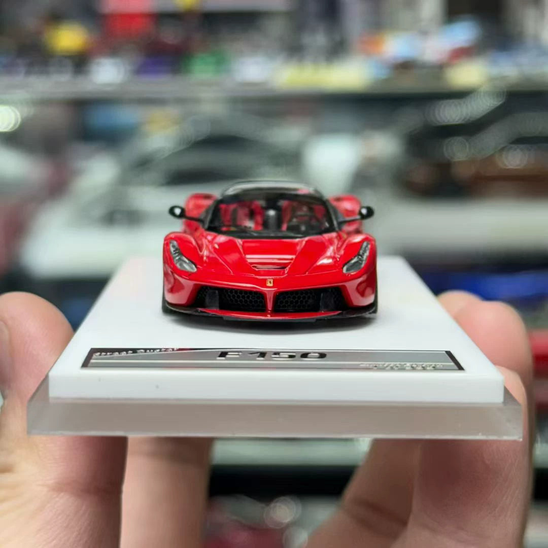 Street Buster 1:64 LaFerrari F150 Aperta Soft Top Rosso Corsa Standard Red Openable Rear Hood Detailed Engine