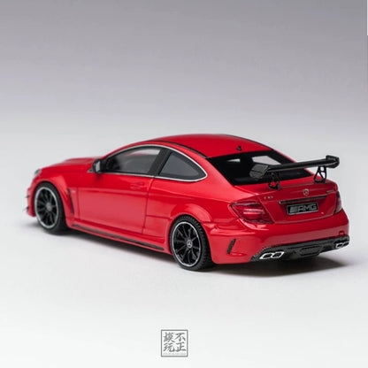 [Premium Resin Model] Car Lounge 1:64 Mercedes-Benz C63 Black Series C-Class W205 Mars Red Premium Box Packaging (Limited to 399 Pieces)