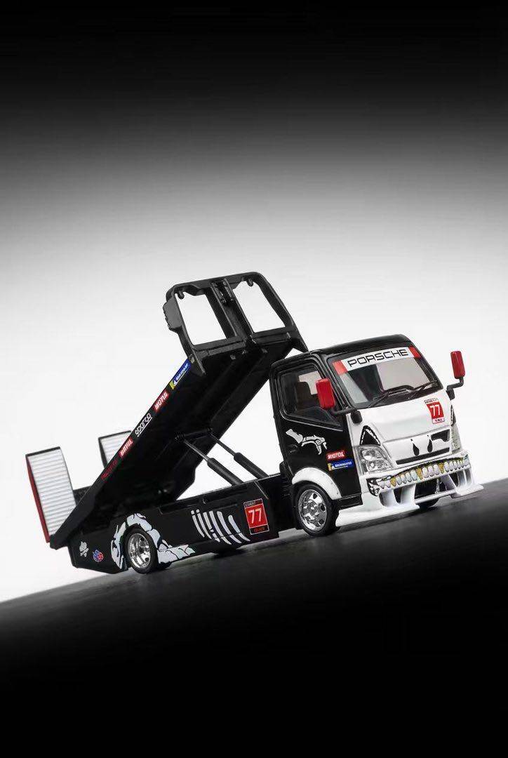 Micro Turbo 1:64 Mega Gear Hino 300 Series MK2 Custom Extendable Tow Truck Flatbed Livery Skeleton Dinosaur Black and White