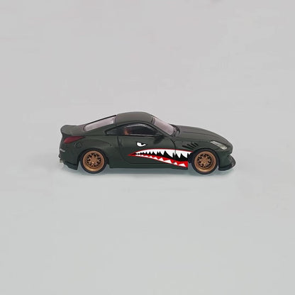 Solo 1:64 Nissan Fairlady Z33 350Z Pandem Rocket Bunny Custom Freen Shark