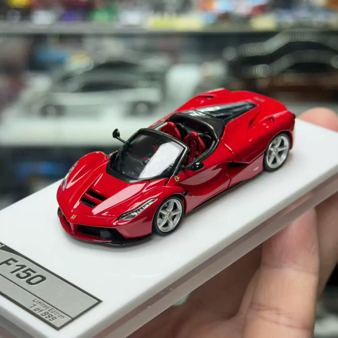 Street Buster 1:64 LaFerrari F150 Aperta Soft Top Rosso Corsa Standard Red Openable Rear Hood Detailed Engine