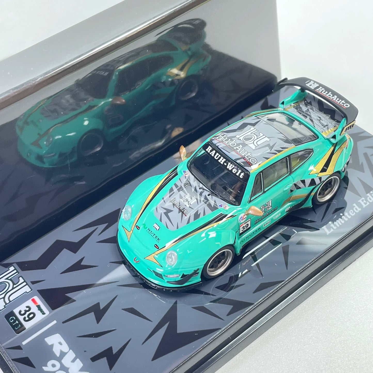 Motokit 1:64 RWB 993 #23 Hub Auto Green Livery