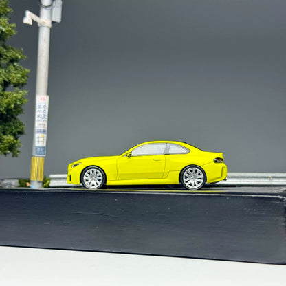 Howie Model 1:64 M2 G87 Sao Paulo Yellow
