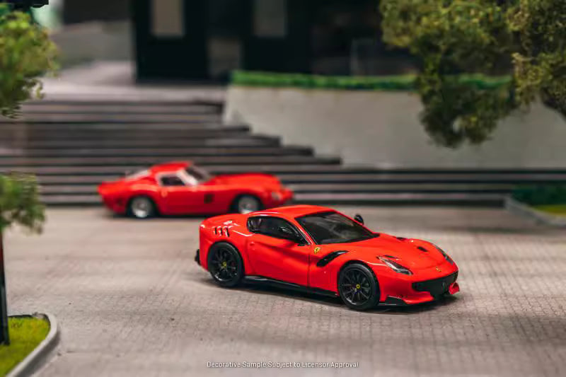 CENTAURIA x IXO COLLECTIONS FERRARI GT 1:64 Magazine ASIA EDITION - FERRARI F12 TDF 2015 (English Version)