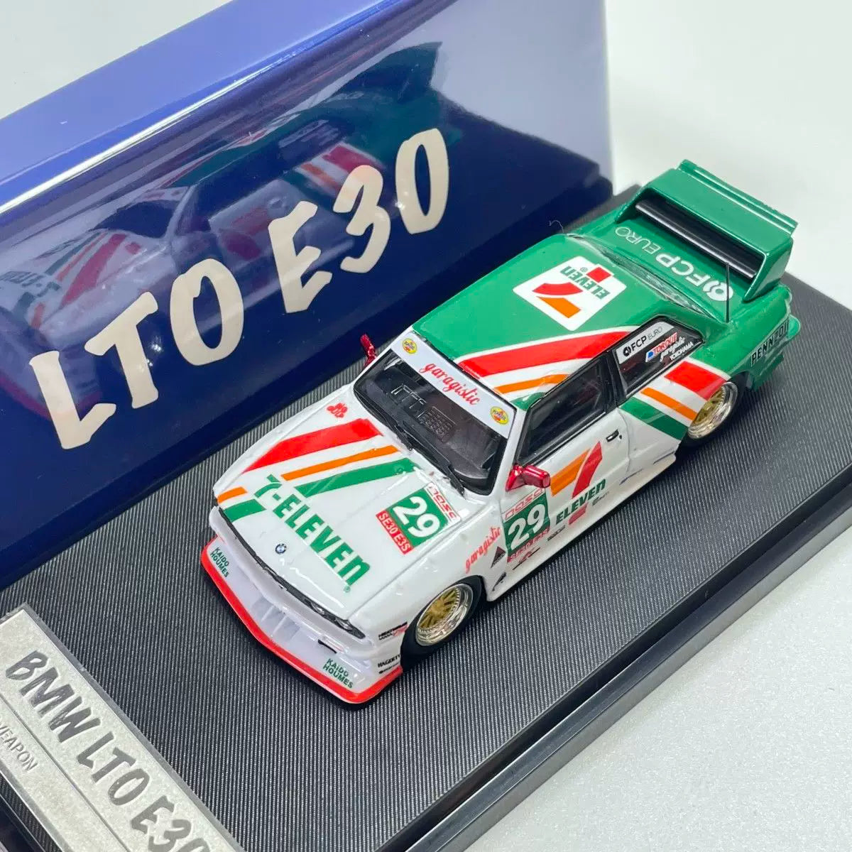 Street Weapon 1:64 BMW M3 E30 Live to Offend LTO Custom 7-11 Seven Eleven