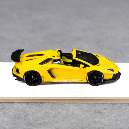 [Premium Resin Model] Fine Works 1:64 Lamborghini Aventador LP700-4 Roadster Convertible Liberty Walk Edition Yellow Limited to 199 Pieces