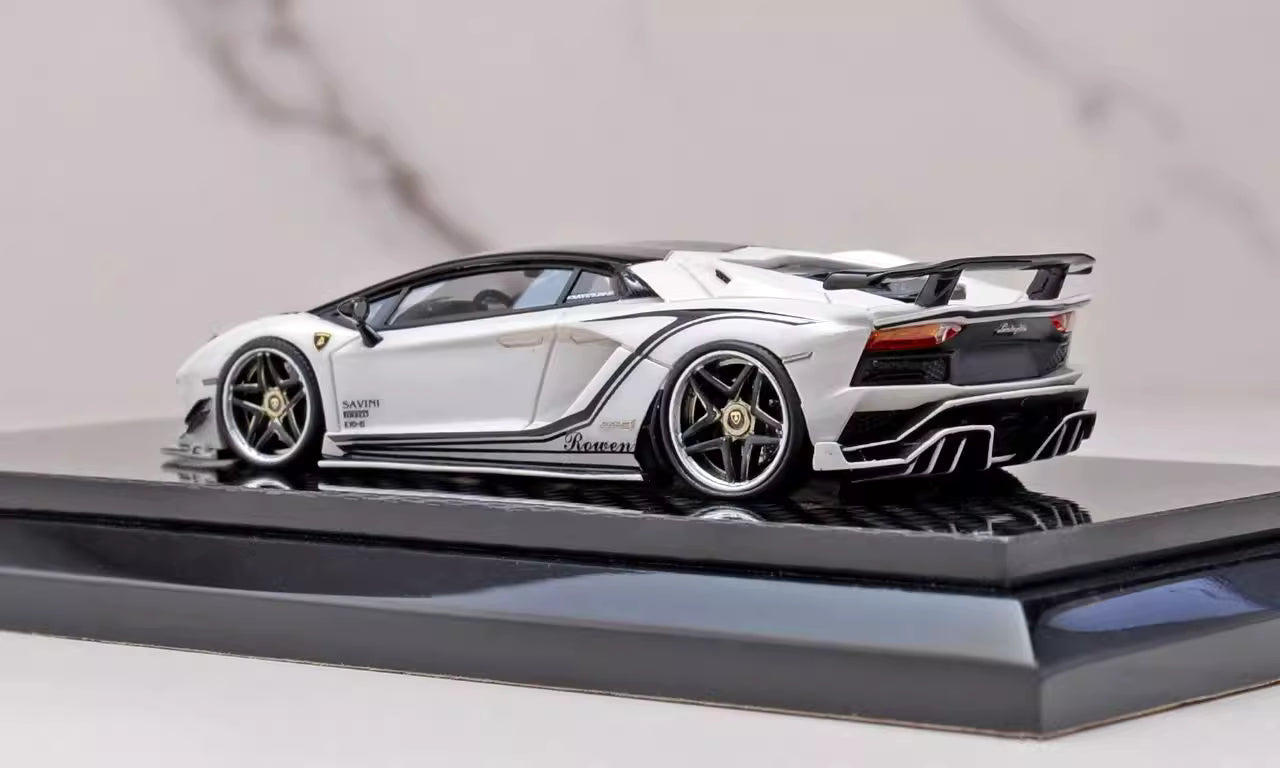 [Premium Resin Model] YM Model 1:64 Lamborghini Rowen Aventador S LP740-4 White with Black Top in Carbon Base Limited 299 Pieces