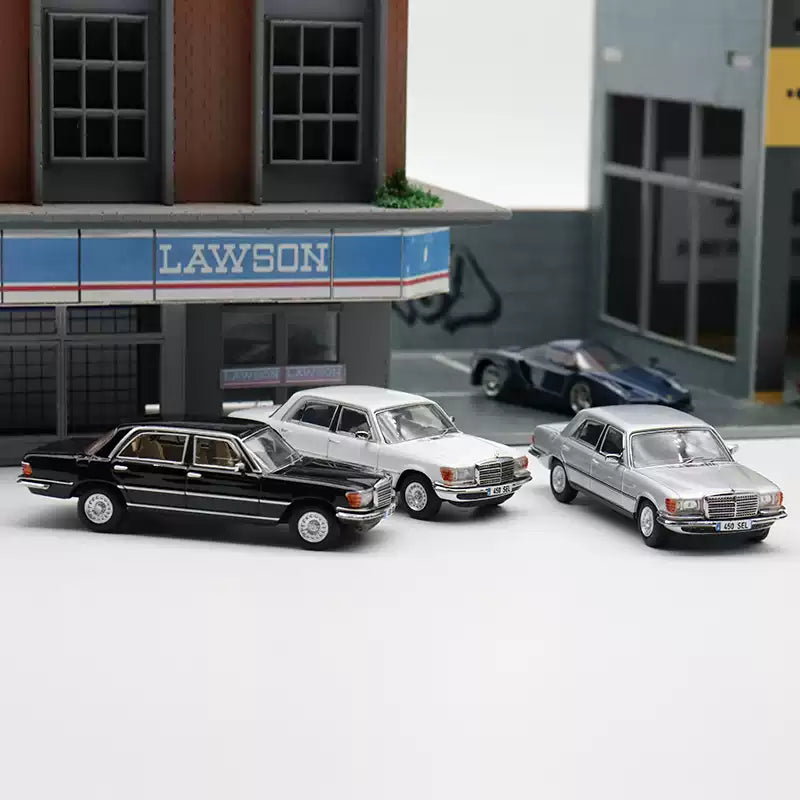 Maxwell 1/64 Mercedes Benz 450 SEL W116 Silver