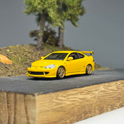 Motorhelix 1:64 Honda Mugen Integra Type-R DC5 Phoenix Yellow Openable Front Hood Detailed Engine - Honda & Mugen Duel Official Licensed
