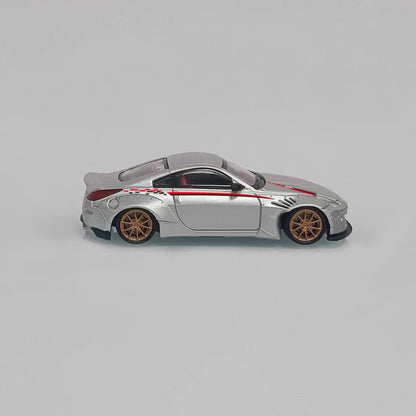Solo 1:64 Nissan Fairlady Z33 350Z Pandem Rocket Bunny Custom Silver with Red Lines
