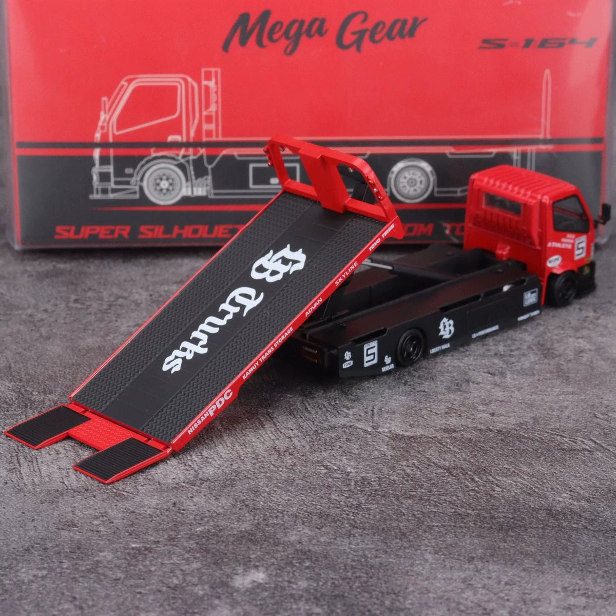 Mega Gear 1:64 Hino 300 Series MK2 Custom Extendable Tow Truck Flat bed #5 Liberty Walk LB Truck Super Silhouette Red Black Livery