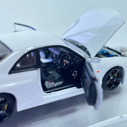 Focal Horizon 1:64 GT-R R33 Skyline BCNR33 Original White with Decal Stickers (ALL OPEN Doors and Hoods with Detailed Engine) Premium Case and Box Packaging