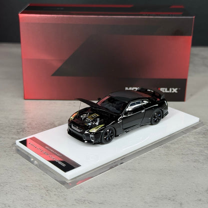 Motorhelix 1:64 Nissan GT-R R35 Pearl Black Customized Head Light Openable Front Hood Detailed Engine Official Licensed (Premium Box Packaging)