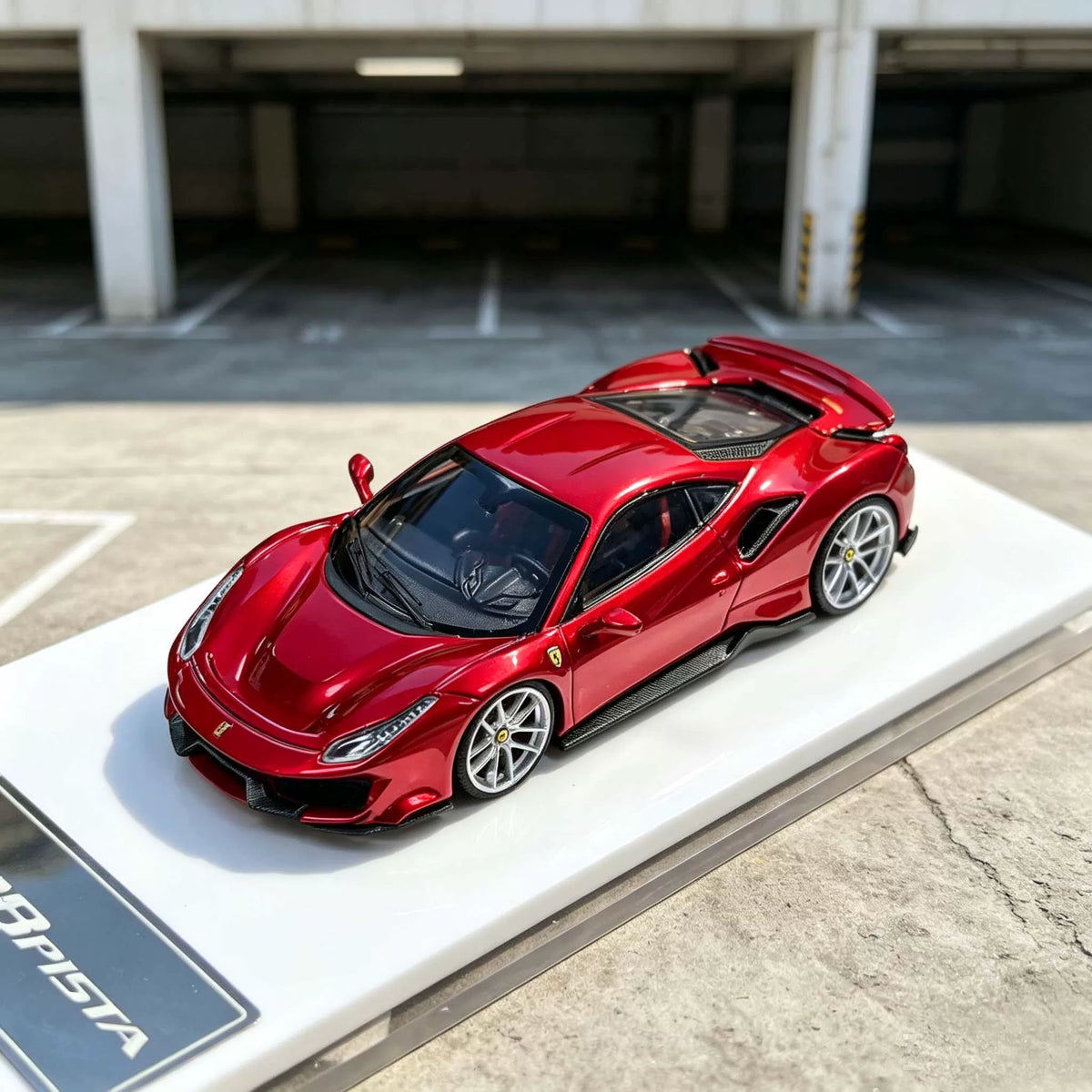 HG 1:64 488 Pista Coupe Metallic Red