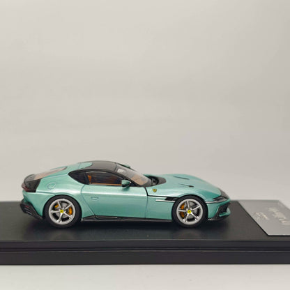7CM Model 1:64 12Cilindri Hard Top Coupe Celeste Trevi Green Openable Front Good Detailed Engine