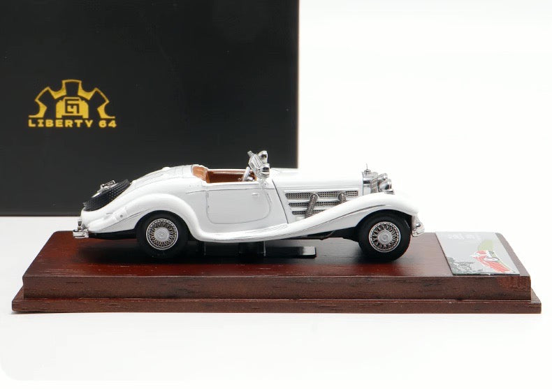 Liberty64 1:64 Mercedes-Benz 500K (W29) White (Flocked Foot Pads, Hardware Details, Wooden Platform + Acrylic Transparent Box + Flip-Top Gift Box Packaging)