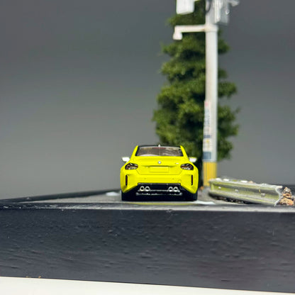 Howie Model 1:64 M2 G87 Sao Paulo Yellow