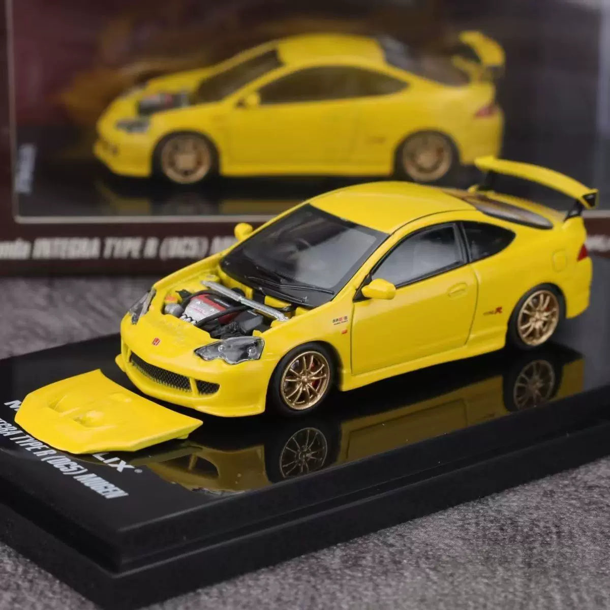 Motorhelix 1:64 Honda Mugen Integra Type-R DC5 Phoenix Yellow Openable Front Hood Detailed Engine - Honda & Mugen Duel Official Licensed