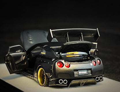 PGM 1:64 Nissan Skyline GT-R R35 Pandem Rocket Bunny Matt Black with Separated Display Engine Limited 999 Pieces (Normal Rectangle Box Edition)