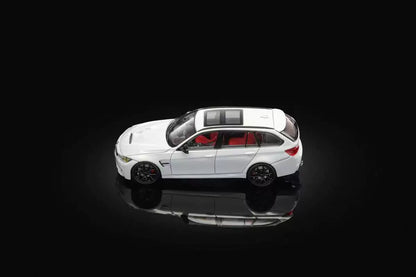 Mortal 1:64 M3 F81 CS Touring Wagon Pearl White in Premium Box Packaging