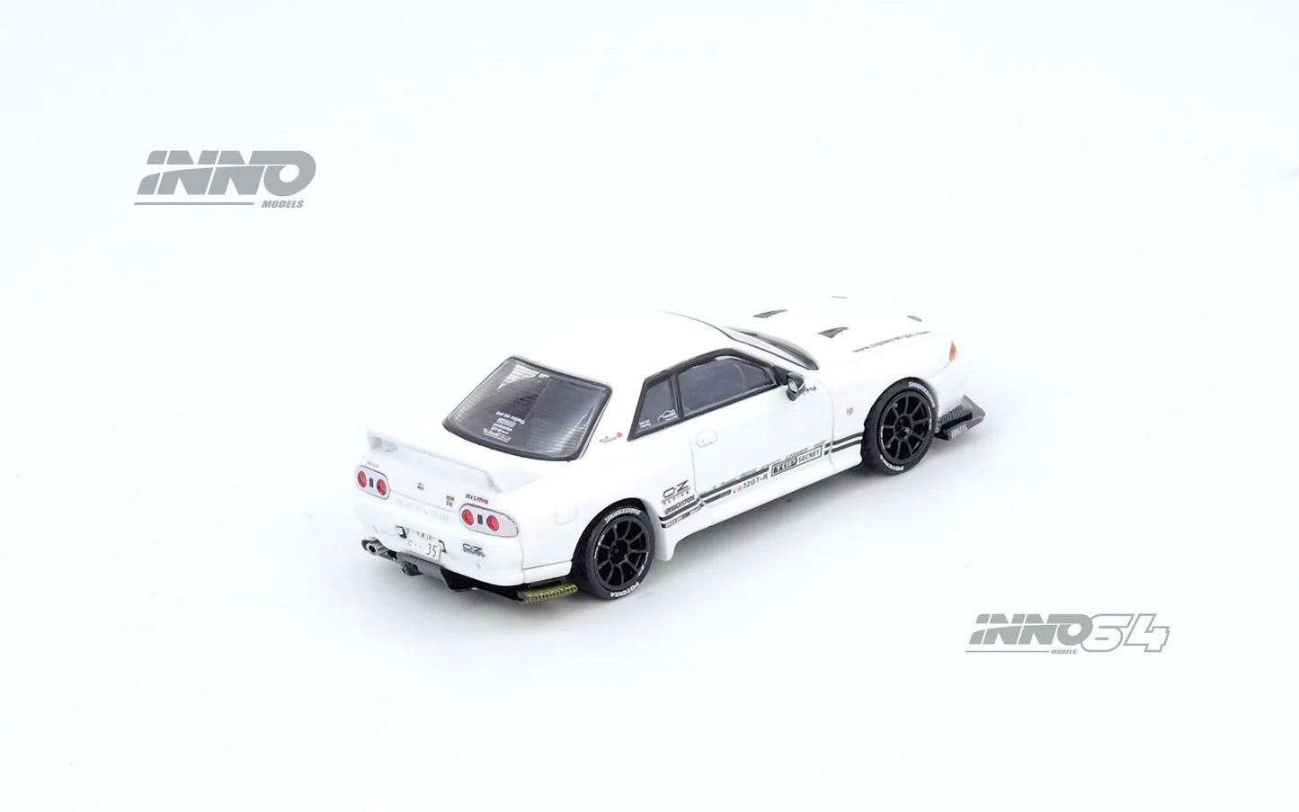 INNO64 1:64 Nissan TOP SECRET VR32 GT-R White (IN64-VR32TS-WHITE)