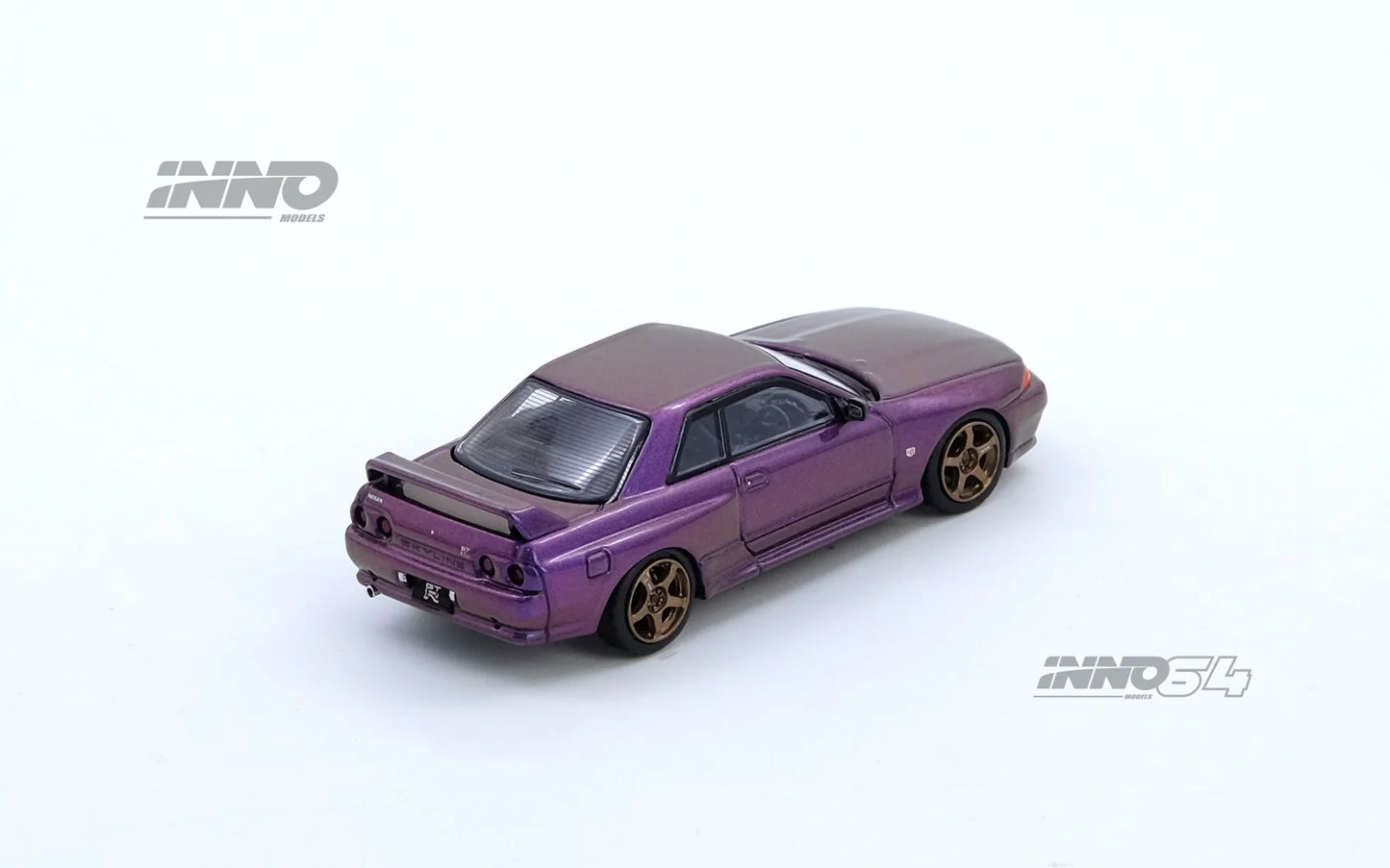 INNO64 1:64 SKYLINE GT-R (R32) Midnight Purple Australian Special Edition (IN64-R32-MP-AS)