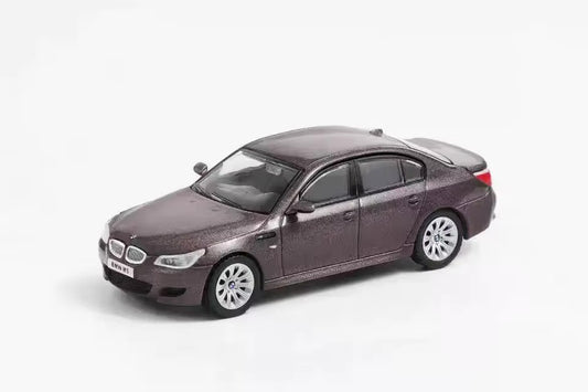 Shadow 1:64 BMW Sedan M5 E36 LHD Brown with Acrylic Case