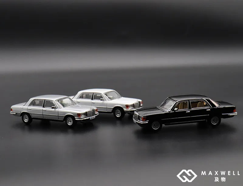 Maxwell 1/64 Mercedes Benz 450 SEL W116 Silver