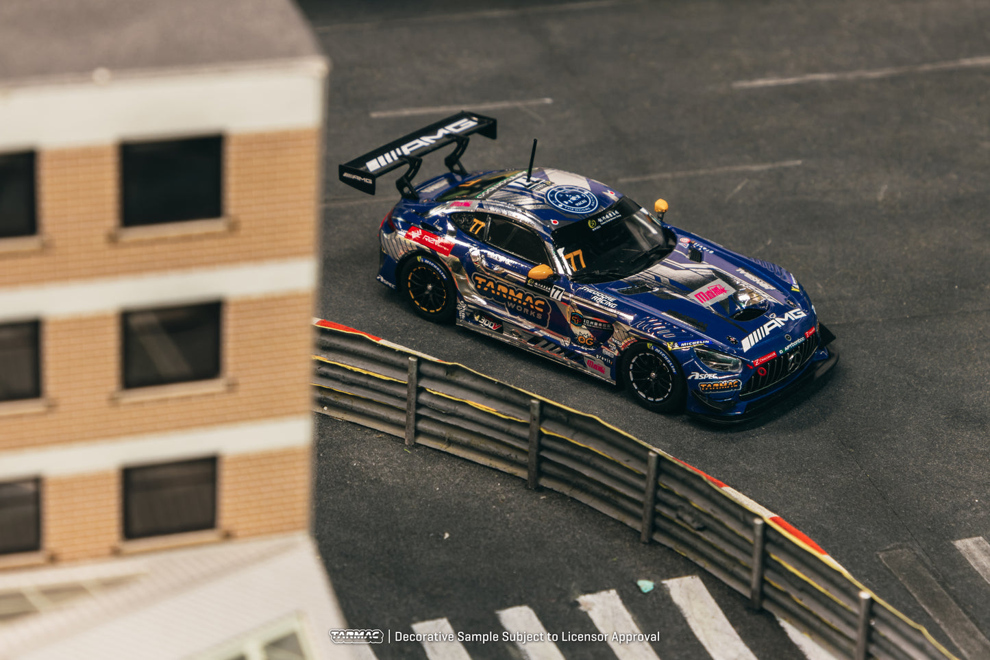 Tarmac Works 1/43 Mercedes-AMG GT3 Macau GT Cup 2022 #77 Winner - HOBBY43